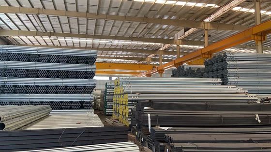 Panjang yang disesuaikan Hot Rolled Seamless Stainless Steel Tubing dengan ujung berujung DIN Standard
