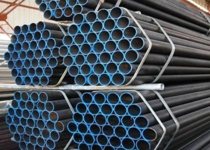 Customized ASTM A53 Standard Seamless Pipe Dengan Layanan Lukisan Hitam