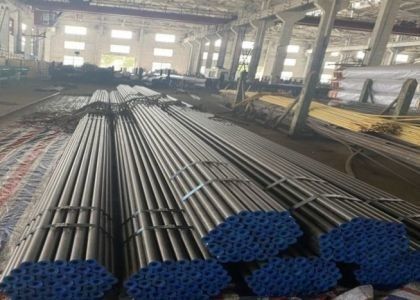 ASTM A210 Heat Exchanger Steel Tube Diameter Luar Disesuaikan dengan Sertifikat DIN