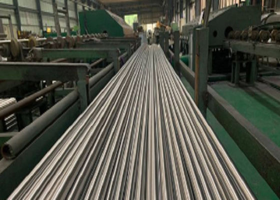 ASTM 304 Stainless Steel Pipe Tubing ± 1% Toleransi Untuk Industri Makanan atau Kimia