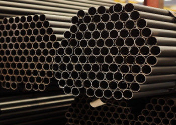 Pipa baja las elektro gas bersertifikat ASTM untuk aplikasi struktural