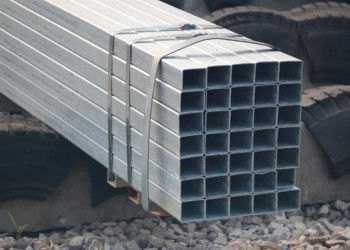 Bagian Kerongkongan Baja Tanpa Jahit 1-12m Panjang Galvanis dan Pilihan Aluminium