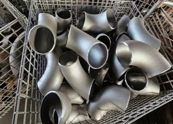 300 Perlengkapan pipa baja tahan karat untuk aplikasi tekanan