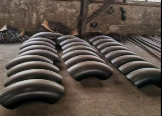 Fittings pipa baja karbon untuk 1/2''-12'' Ukuran tanpa jahitan dan tekanan 150lb