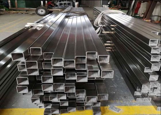 Bentuk persegi pipa struktural stainless steel dengan dan teknik digulung dingin
