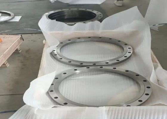 Flanges baja dengan standar GOST dan sambungan berujung