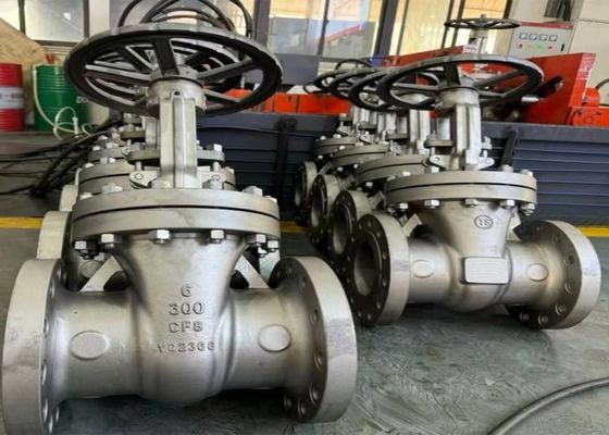 Manual Steel Valves Gate / Globe / Check / Ball / Butterfly Type Dukungan yang disesuaikan