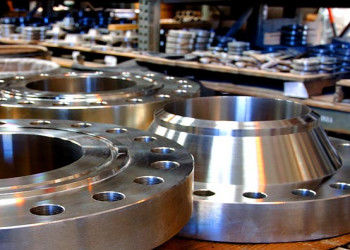 Flensa Baja Ukuran 1/2”-48” dengan Sambungan Las Standar DIN