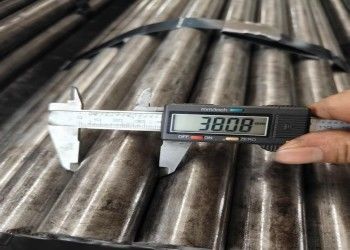 Hot Extrusion Seamless Steel Pipe dengan Layanan Pemotongan