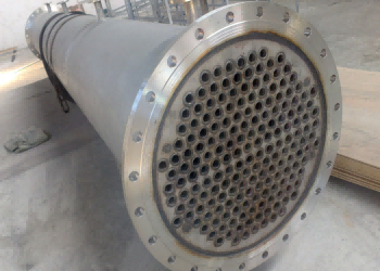 ISO Heat Exchanger Steel Tube 0.7-30MM Ketebalan dinding Panjang kustom