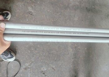 Pipa stainless steel bergelombang dingin bergelombang panas dengan suhu tinggi dan ketahanan korosi untuk aplikasi industri