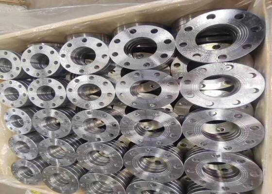 Flanges baja dan pipa Flanges menyediakan kebocoran-bukti koneksi kelas tekanan tinggi dengan beberapa jenis koneksi untuk sistem industri