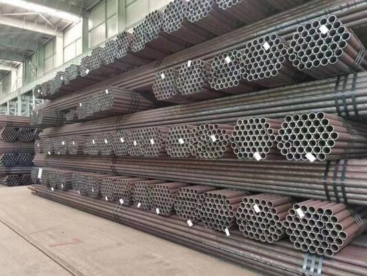 Pipa baja tanpa jahitan panjang 1 sampai 12 meter memenuhi standar API dengan bahan 317LN (UNS S31703) untuk kilang minyak dan pabrik kimia