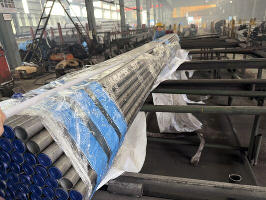Q235 Heat Exchanger Steel Tube dengan ketebalan dinding 0,7MM ~ 30MM dan panjang yang disesuaikan untuk transfer panas yang optimal
